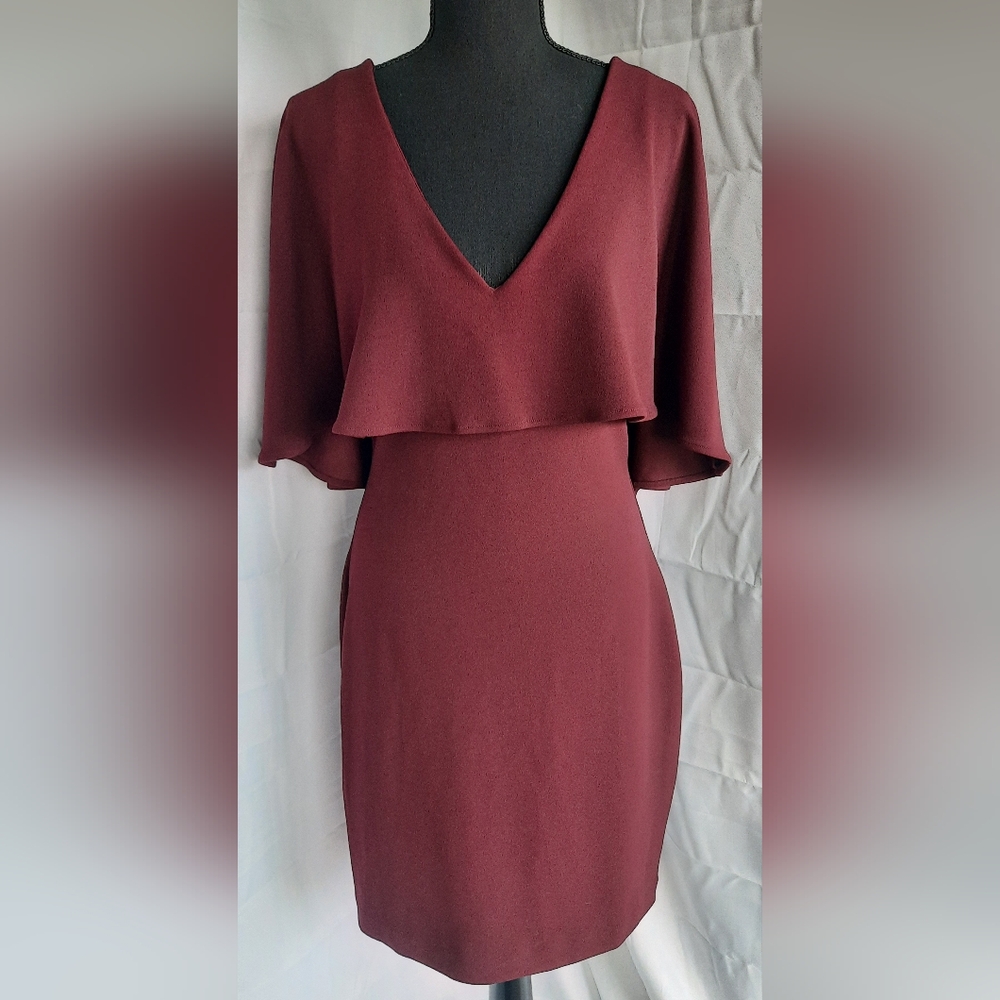 Belle Badgley Mischka Dress Size 4 Deep V Neck Burgundy Red Wine Cape Mini - Picture 2 of 16
